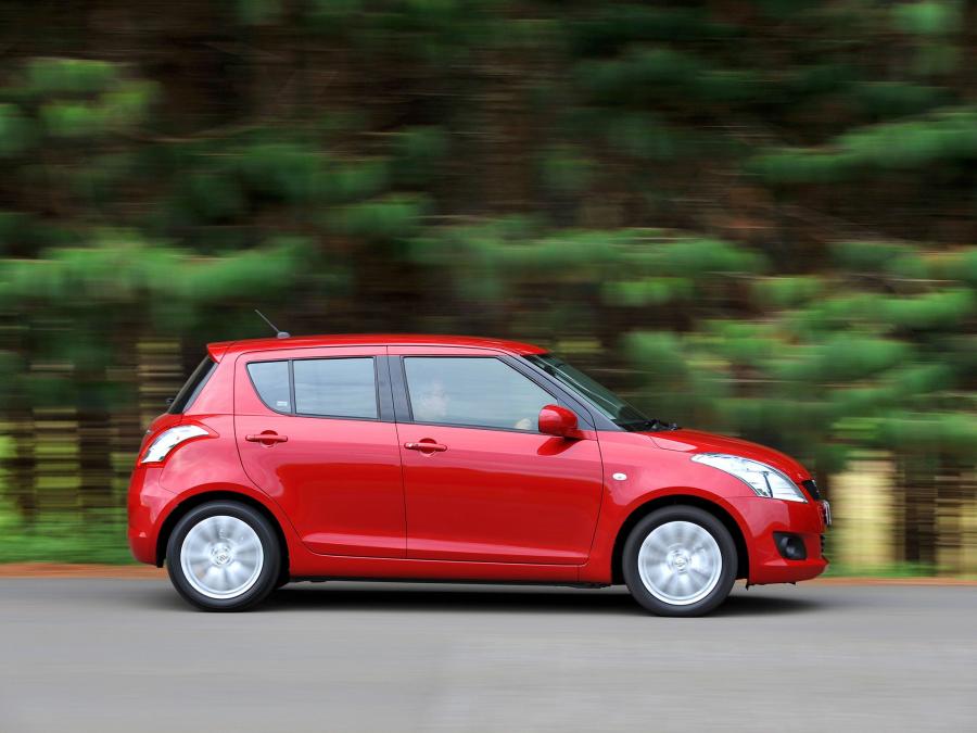  Suzuki Swift 5-Door 2010 года  (ZA) (фото 6 из 30)